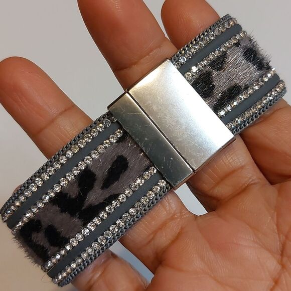 Unbranded Jewelry - Animal Print Faux Fur Bracelet with Magnetic Clasp